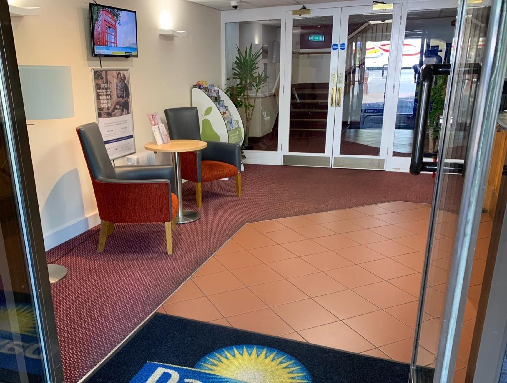 Chilworth  Days Inn Southampton Rownhams מראה חיצוני תמונה