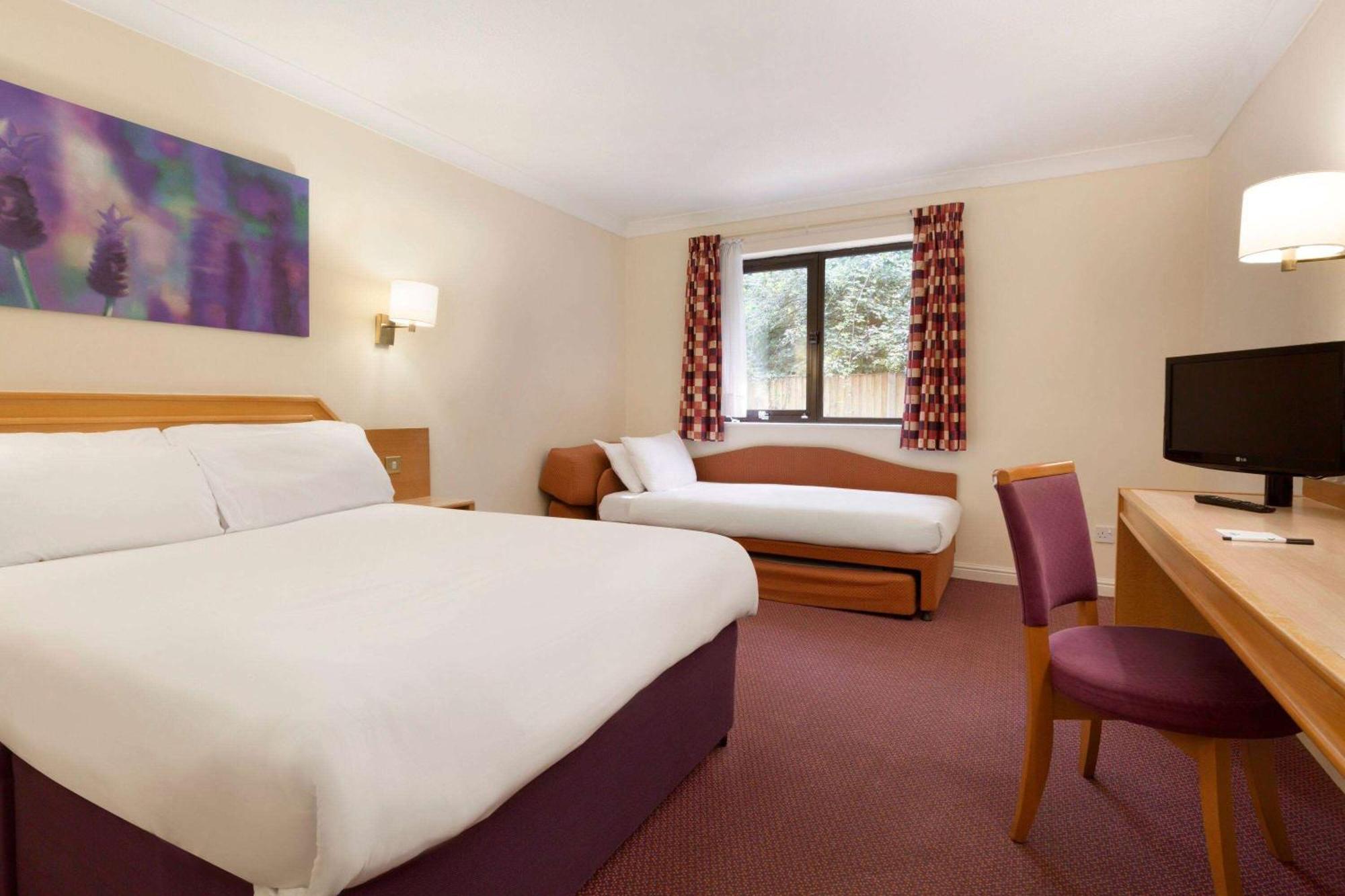 Chilworth  Days Inn Southampton Rownhams מראה חיצוני תמונה