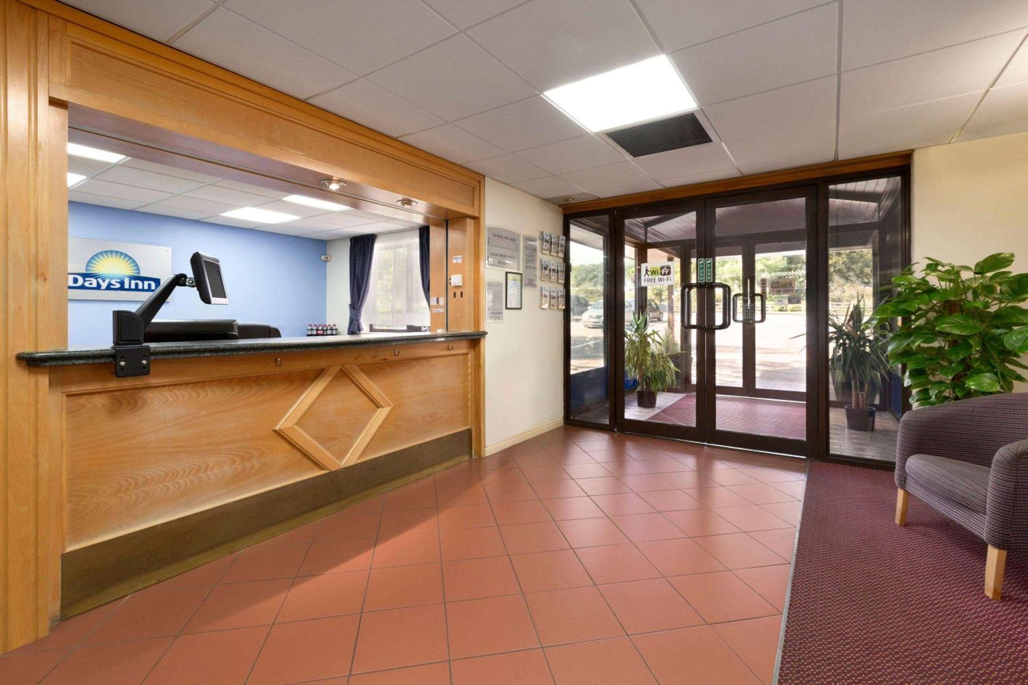 Chilworth  Days Inn Southampton Rownhams מראה חיצוני תמונה