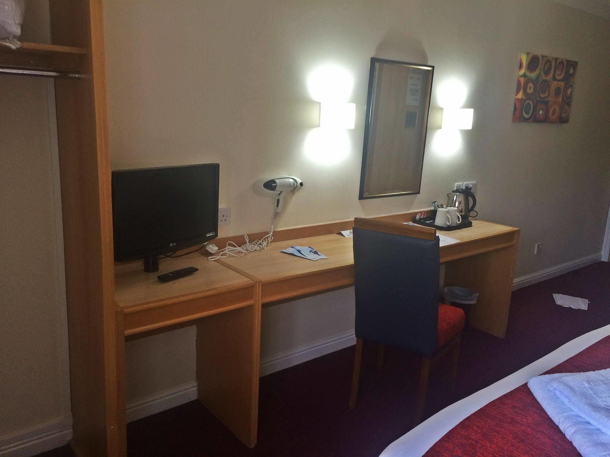 Chilworth  Days Inn Southampton Rownhams מראה חיצוני תמונה